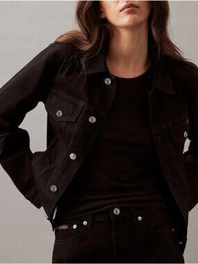 NEW Calvin Klein Classic Trucker Denim Jacket